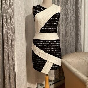 SALE！【BCBG MAXAZRIA】Galia Shalom Sunburst Pleated Dress BCBGMAXAZRIA Galia Shalom Sunburst Pleated Dress - Runway